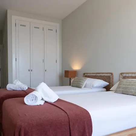 Apartment El Olivo - First Line With Direct Access To The